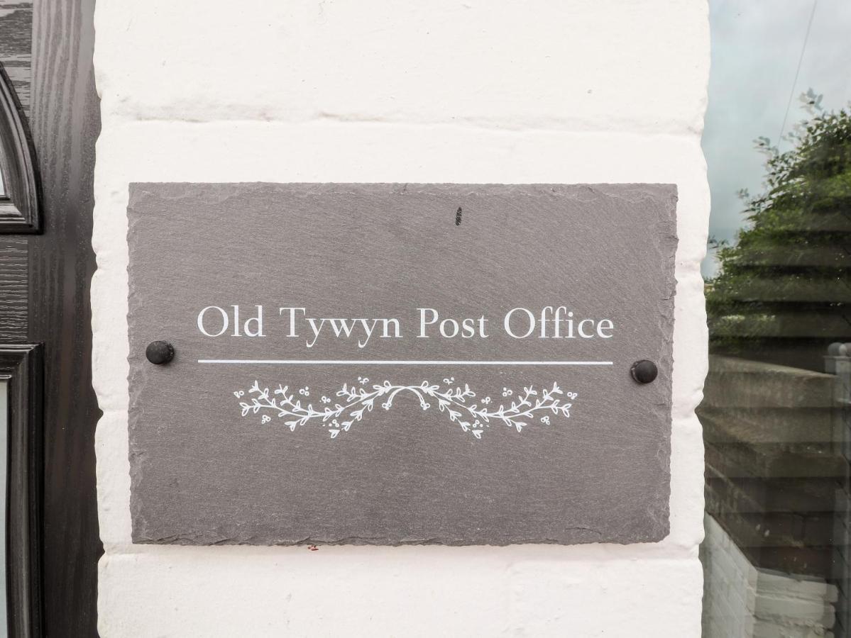 The Old Tywyn Post Office Villa Conwy Exterior photo